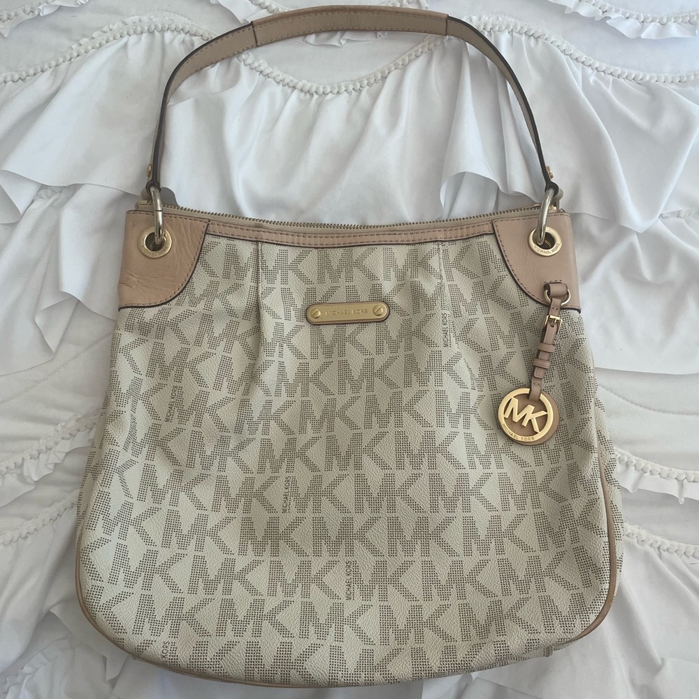 Michael Kors Large Signature Shoulder Bag
